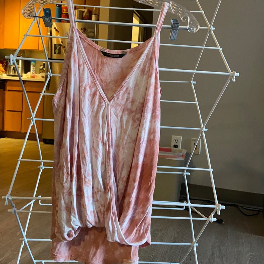 Evereve Peyton Jensen pink and white tie dye tank—size M
